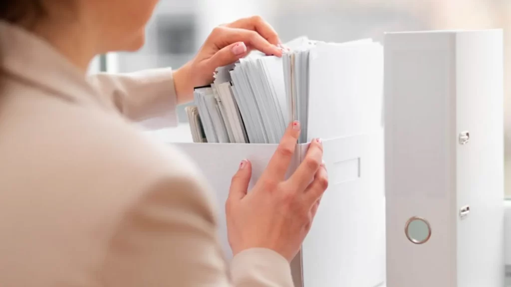 O Futuro do Escritório Sem Papel: Tendências de Gestão Documental