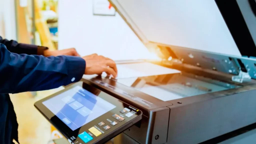 Case de Sucesso: Como a Digitalização Reduziu 70% do Espaço de Arquivo em uma Multinacional